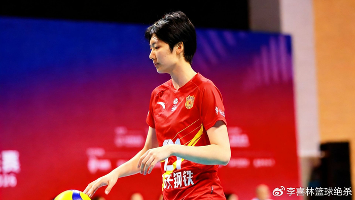 爱游戏登入-局均拦网第一！中国女排16岁1米90新星崛起：力压5大国手封王|副攻|女排联赛|郭中楠|万梓玥|陈厚羽_新浪体育_新浪新闻